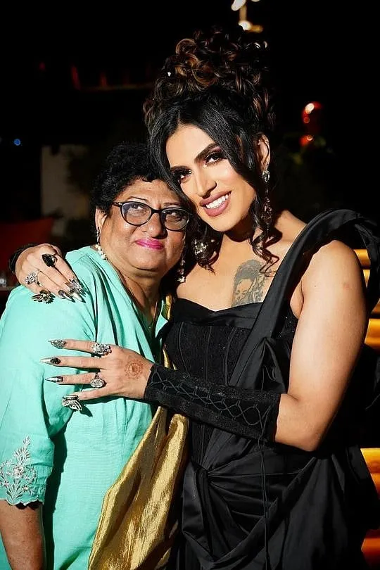 Rani with her mother 